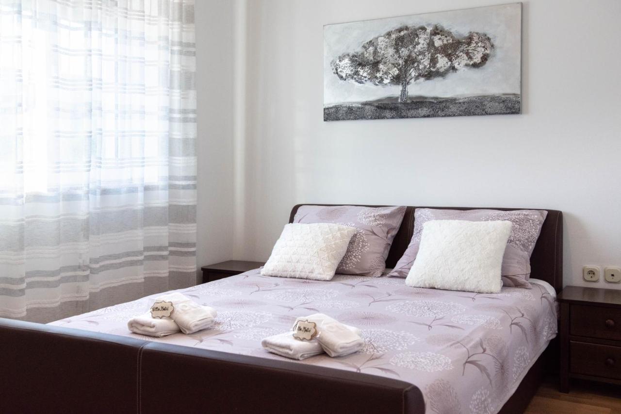 Vacation Villa Matic With 7 Bedrooms Sinj Dış mekan fotoğraf