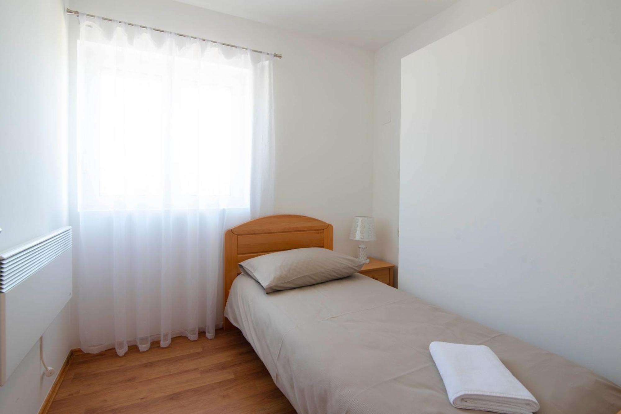 Vacation Villa Matic With 7 Bedrooms Sinj Dış mekan fotoğraf